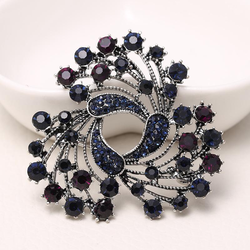 Высококачественная изысканная темпераментная бижутерия из сплава со стразами, изысканная ретро-булавка-колокольчик